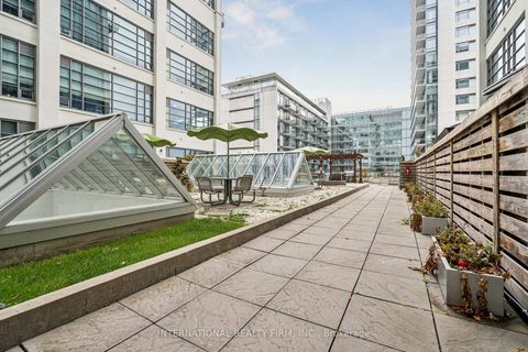 Photo 48 at 303 - 637 Lake Shore Boulevard W, Niagara, Toronto