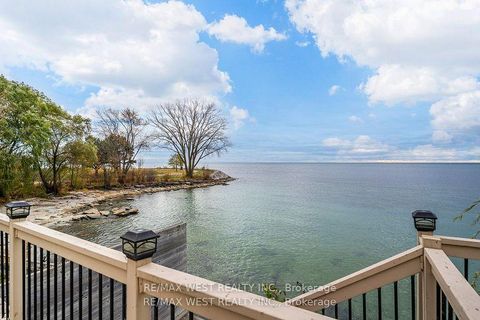 Photo 5 at 5 Eleventh Street, New Toronto, Toronto