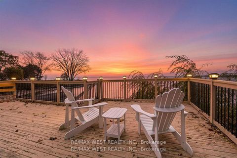 Photo 7 at 5 Eleventh Street, New Toronto, Toronto