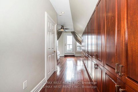 Photo 27 at 5 Eleventh Street, New Toronto, Toronto