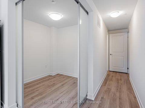 Photo 13 at 3302 - 60 Elizabeth Street S, Mill Pond, Richmond Hill