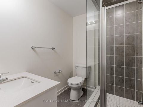 Photo 16 at 3302 - 60 Elizabeth Street S, Mill Pond, Richmond Hill