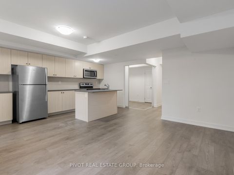 Photo 8 at 2107 - 58 Elizabeth Street S, Mill Pond, Richmond Hill