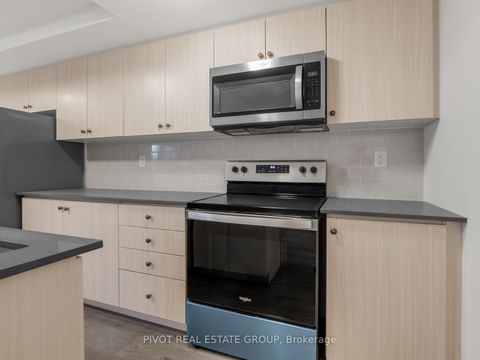 Photo 11 at 2107 - 58 Elizabeth Street S, Mill Pond, Richmond Hill