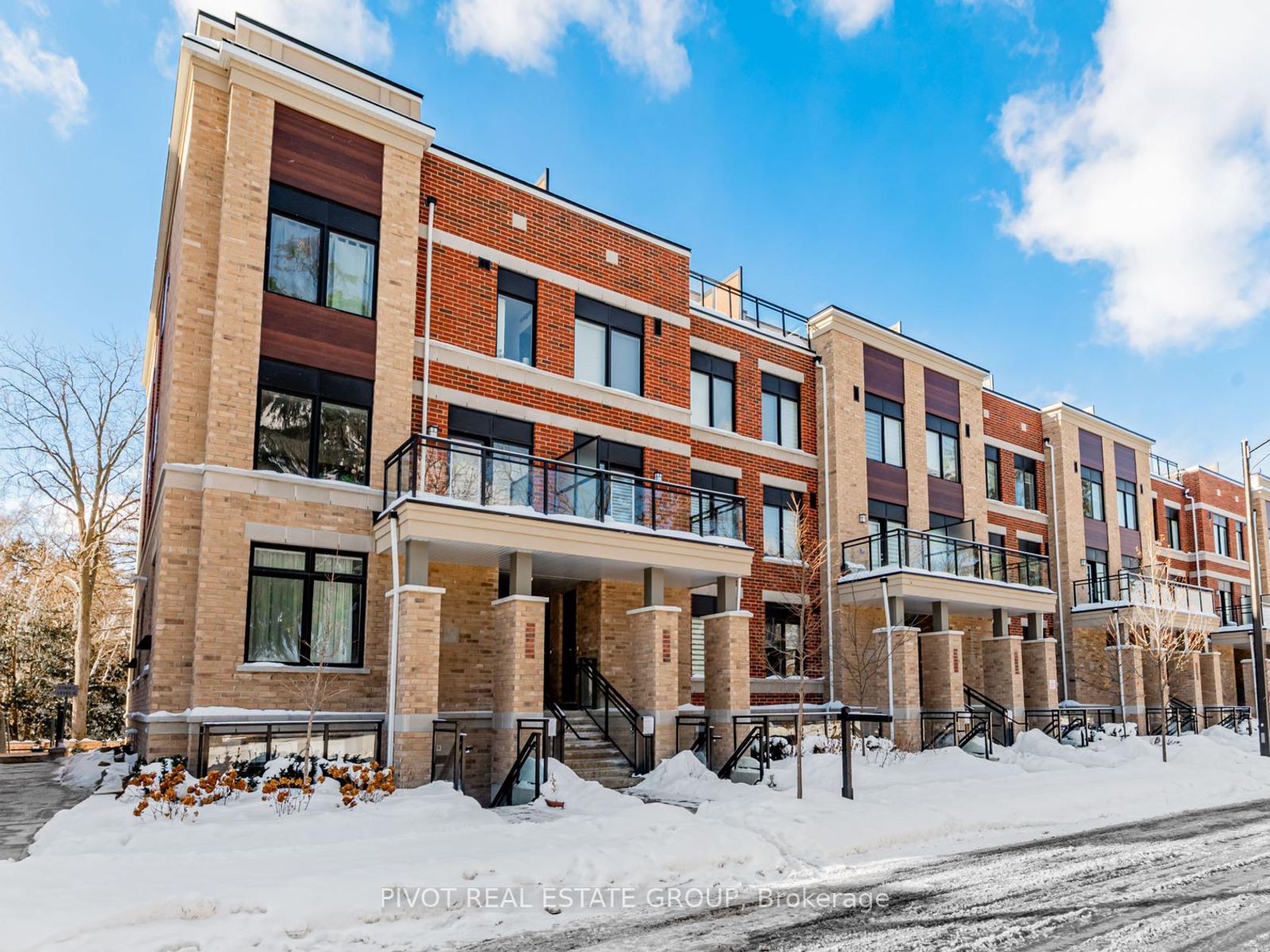 2107 - 60 Elizabeth Street S, Mill Pond, Richmond Hill photo number 2