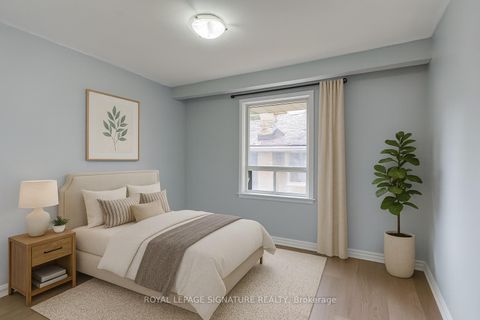 Photo 16 at 4 Stillbrook Court, West Hill, Toronto