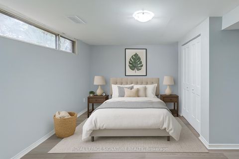 Photo 19 at 4 Stillbrook Court, West Hill, Toronto