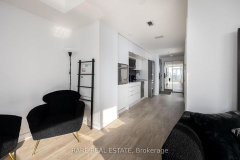 Photo 5 at 2510 - 10 York Street, Waterfront Communities C1, Toronto