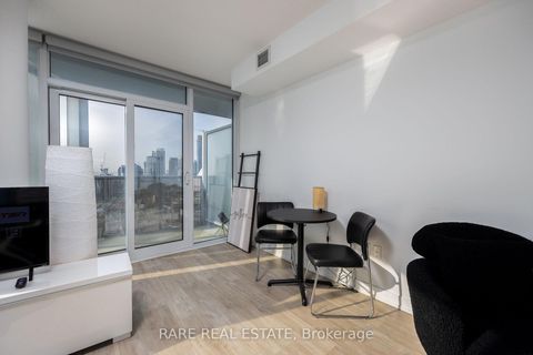 Photo 10 at 2510 - 10 York Street, Waterfront Communities C1, Toronto