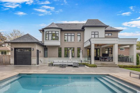 Photo 5 at 108 Hollingsworth Drive, King City, King