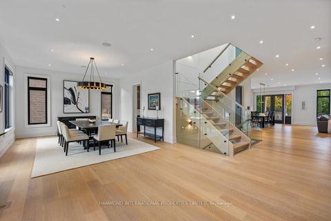 Photo 10 at 108 Hollingsworth Drive, King City, King