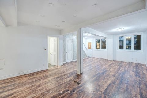 Photo 6 at 55 Chambers Avenue, Pellam Park, Toronto