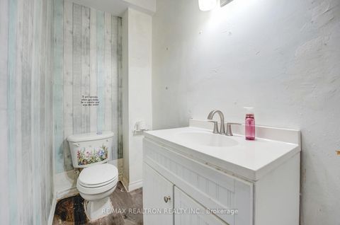 Photo 7 at 55 Chambers Avenue, Pellam Park, Toronto