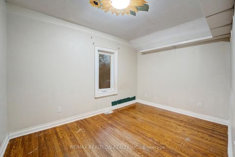 Photo 17 at 55 Chambers Avenue, Pellam Park, Toronto