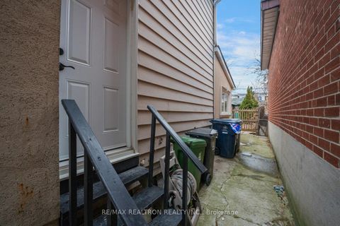 Photo 34 at 55 Chambers Avenue, Pellam Park, Toronto