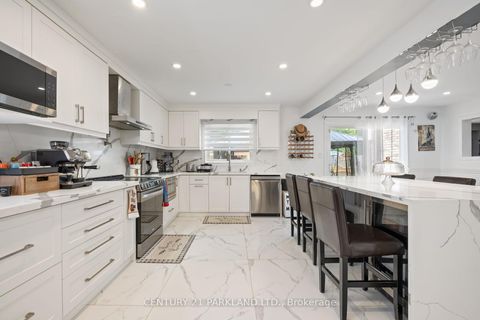 Photo 7 at 87 Bonacres Avenue, Centennial Scarborough, Toronto