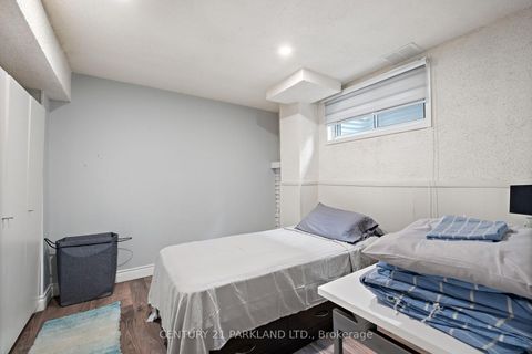 Photo 19 at 87 Bonacres Avenue, Centennial Scarborough, Toronto