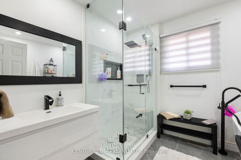 Photo 27 at 87 Bonacres Avenue, Centennial Scarborough, Toronto