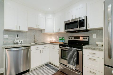 Photo 10 at 331 Scarborough Road, Danforth, Toronto