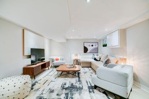 Photo 45 at 331 Scarborough Road, Danforth, Toronto