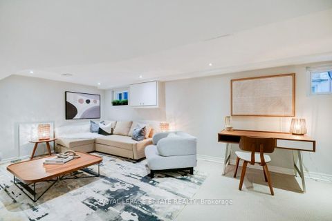 Photo 46 at 331 Scarborough Road, Danforth, Toronto