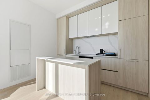 Photo 7 at 4201 - 15 Mercer Street NE, Waterfront Communities C1, Toronto