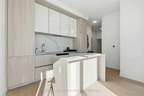 Photo 8 at 4201 - 15 Mercer Street NE, Waterfront Communities C1, Toronto