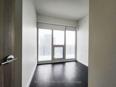 Photo 8 at 2808 - 95 McMahon Drive, Bayview Village, Toronto