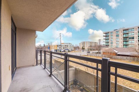 Photo 33 at 213 - 872 Sheppard Avenue W, Bathurst Manor, Toronto
