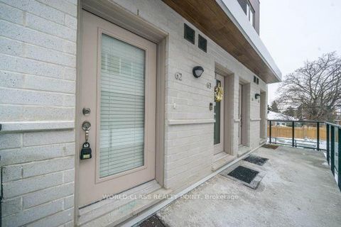 Photo 2 at TH62 - 780 Sheppard Avenue E, Bayview Village, Toronto