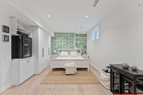 Photo 34 at 32 Regal Road, Davenport, Toronto