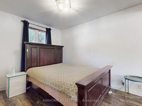 Photo 9 at 61 Talbot Road, Newtonbrook West, Toronto