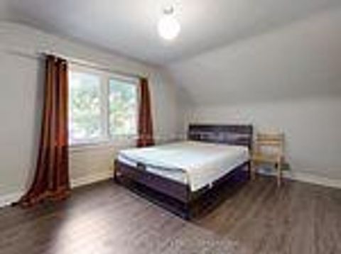 Photo 26 at 61 Talbot Road, Newtonbrook West, Toronto