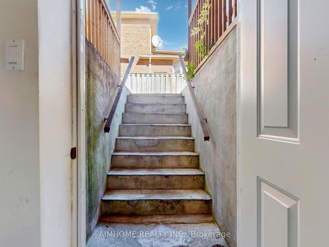 Photo 40 at 61 Talbot Road, Newtonbrook West, Toronto