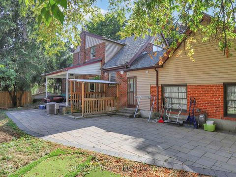 Photo 42 at 61 Talbot Road, Newtonbrook West, Toronto