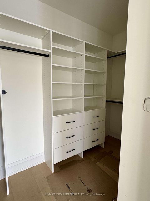 Photo 5 at 92 FIFTH Street, New Toronto, Toronto