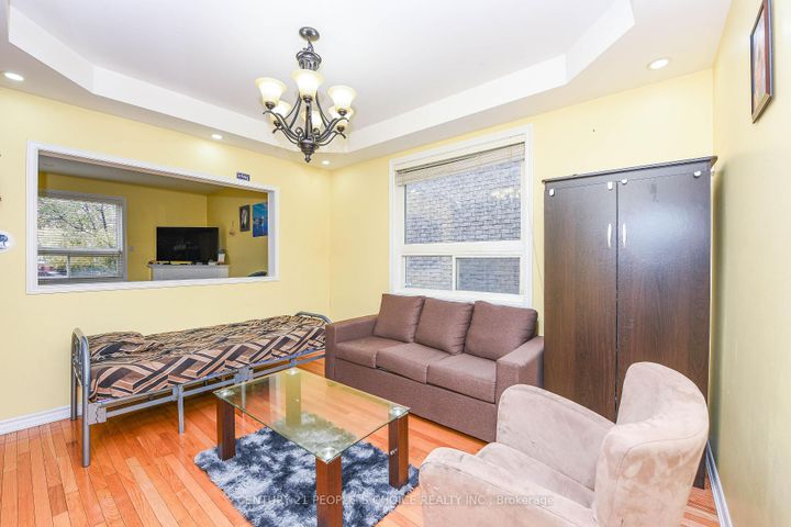 Photo 0 at 50 Severin Street, Wellington, Brampton