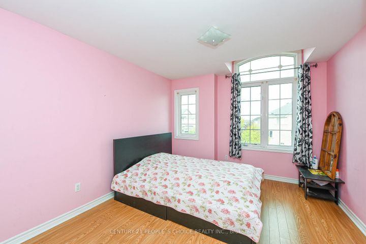 Photo 11 at 50 Severin Street, Wellington, Brampton