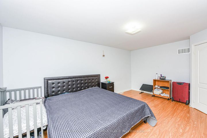 Photo 18 at 50 Severin Street, Wellington, Brampton