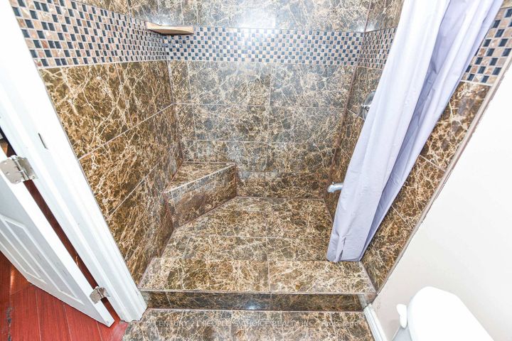 Photo 30 at 50 Severin Street, Wellington, Brampton