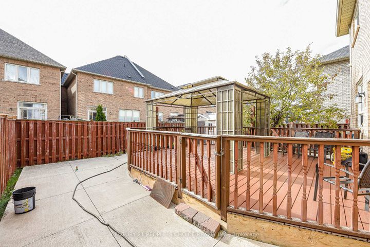 Photo 37 at 50 Severin Street, Wellington, Brampton