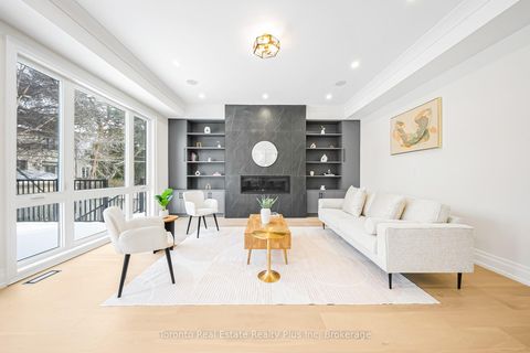 Photo 18 at 25 Cronin Drive, City Centre West, Toronto