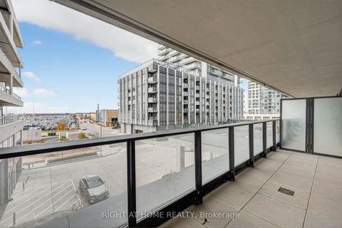 Photo 11 at 215 - 8960 Jane Street, Concord, Vaughan