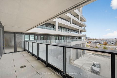 Photo 12 at 215 - 8960 Jane Street, Concord, Vaughan