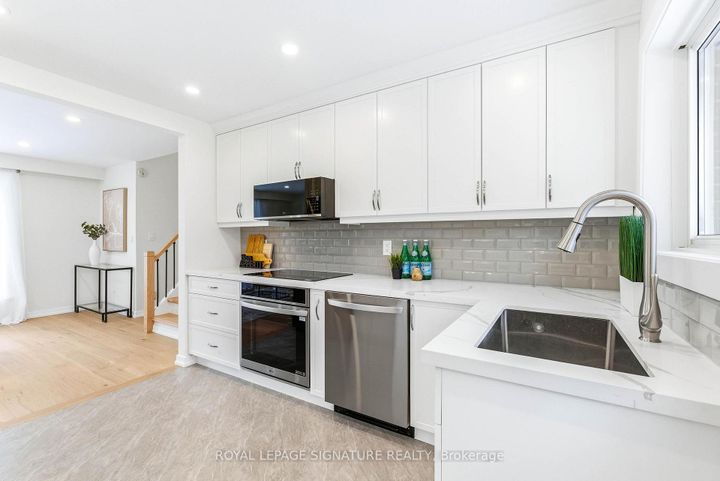 Photo 23 at 1271 Canford Crescent, Clarkson, Mississauga