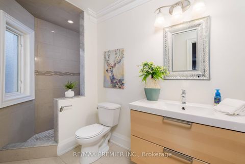 Photo 32 at 101 Woodgreen Drive N, Islington Woods, Vaughan