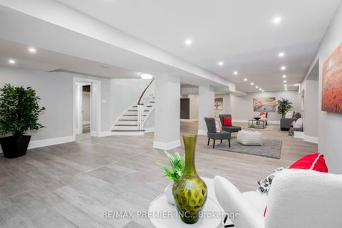 Photo 36 at 101 Woodgreen Drive N, Islington Woods, Vaughan