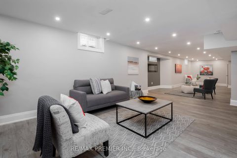 Photo 39 at 101 Woodgreen Drive N, Islington Woods, Vaughan