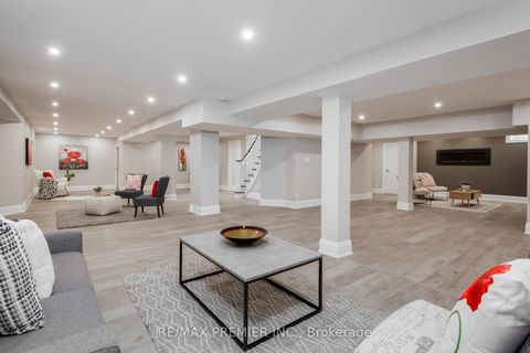 Photo 40 at 101 Woodgreen Drive N, Islington Woods, Vaughan