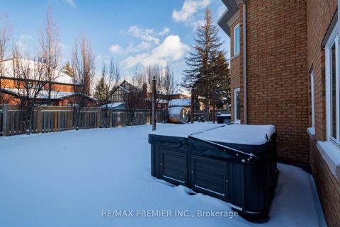 Photo 48 at 101 Woodgreen Drive N, Islington Woods, Vaughan